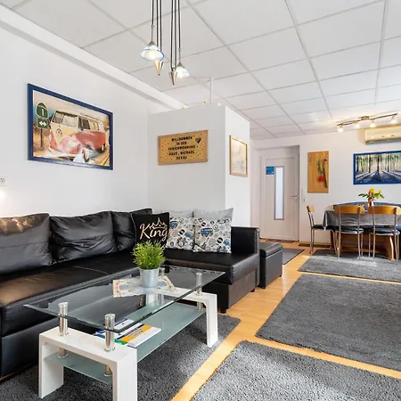 Ferienwohnung, 50qm, Terrasse * Sexau